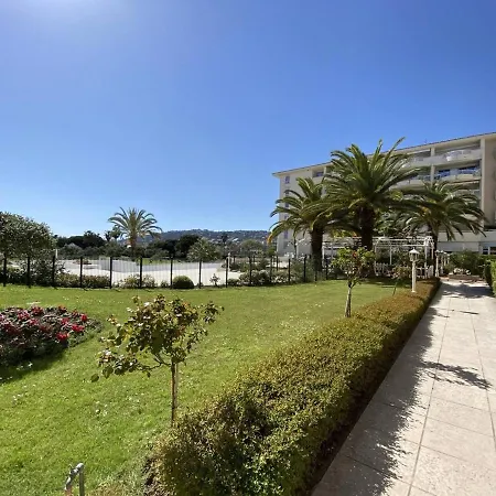 Apartment Piscine, Terrasse, Parking, Proche & Commerces - - Fr-1-252-169 *