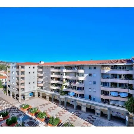 Piscine, Terrasse, Parking, Proche & Commerces - - Fr-1-252-169 Apartment Antibes