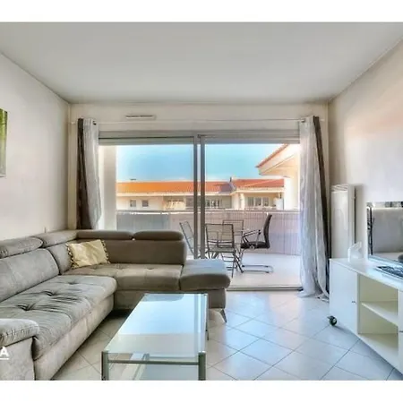Juan Les Pins, 2 Pièces, 4 Personnes - Fr-1-252-169 *